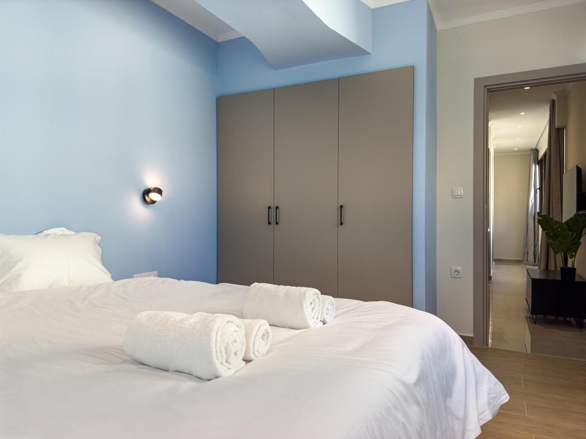 Apartment Brantouna Urban Vibes By Proliving Hospitality